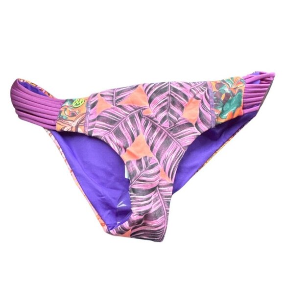 NWT MAAJI Lady Violet Reversible Bikini Bottoms Sz L Tropical Leaf Print Purple - Picture 5 of 9